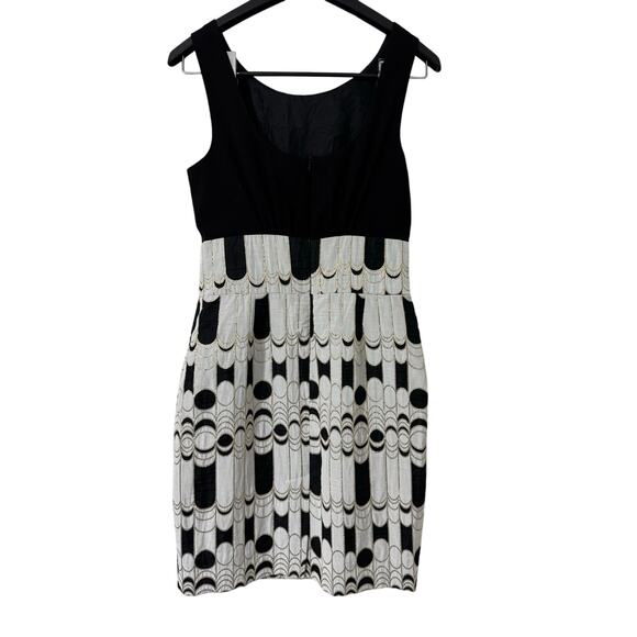 Trina Turk Sleeveless Sheath Dress Gold Accents Size 6 - Picture 3 of 7